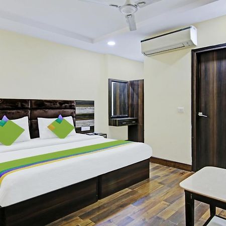 Hotel Singh Continetal Delhi  Exterior photo
