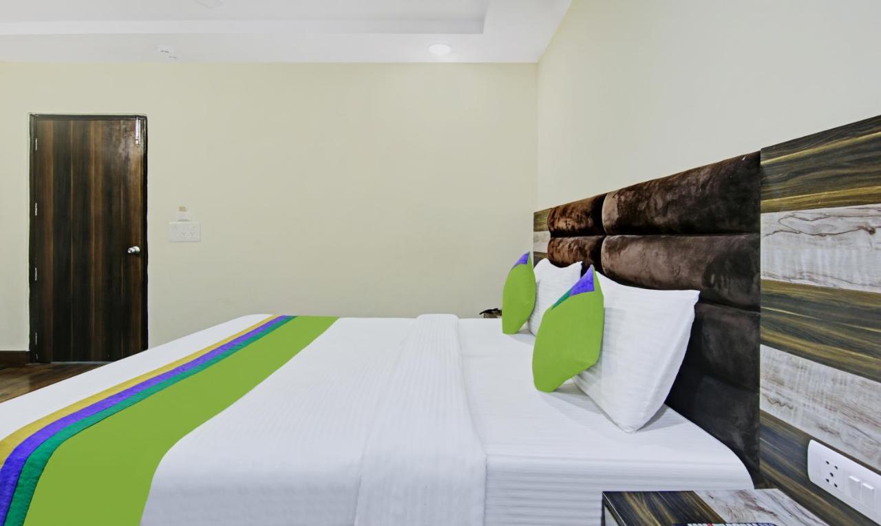 Hotel Singh Continetal Delhi  Exterior photo