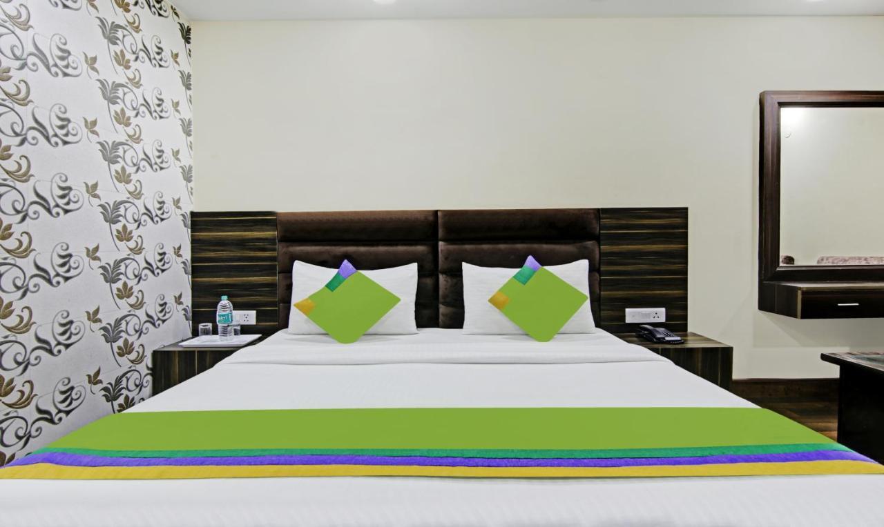 Hotel Singh Continetal Delhi  Exterior photo