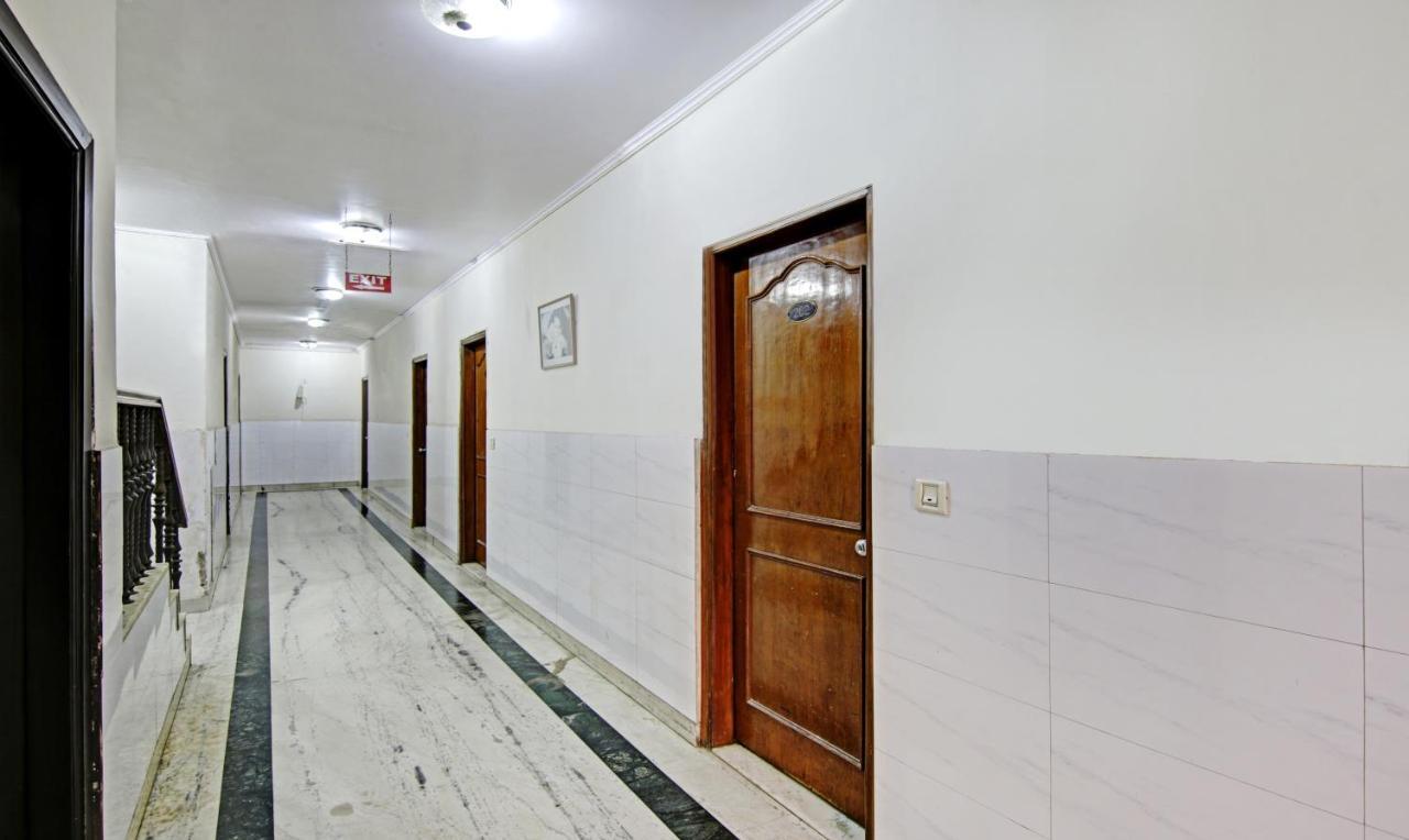 Hotel Singh Continetal Delhi  Exterior photo